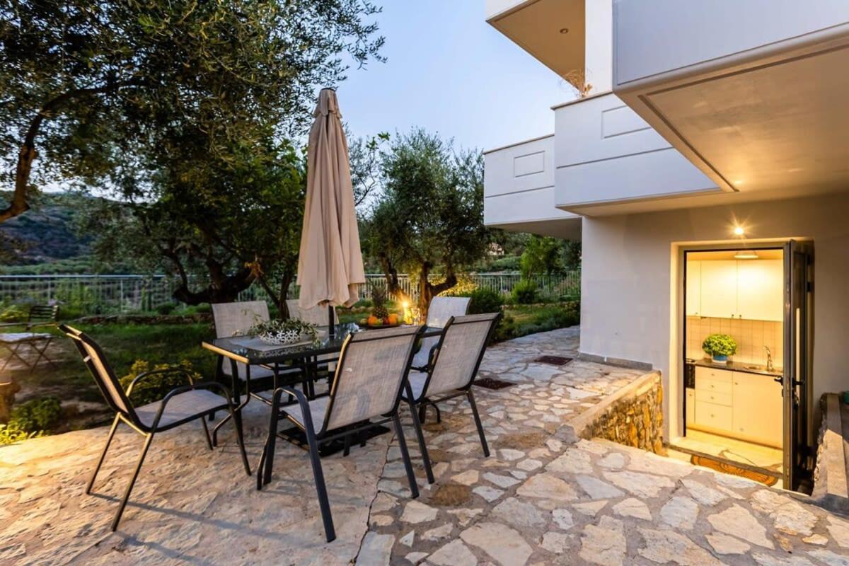 Kitries Summer Getaway - Eden Sandy Suite Kitriaí 外观 照片